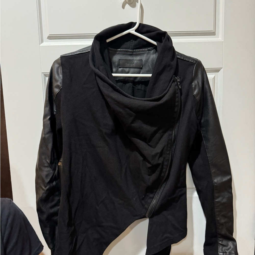Women's Blank NYC Black Jacket with Faux Leather Sleeves - Picture 3 of 4